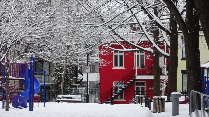 À qui revient la responsabilité de déneiger et déglacer les accès à un logement?