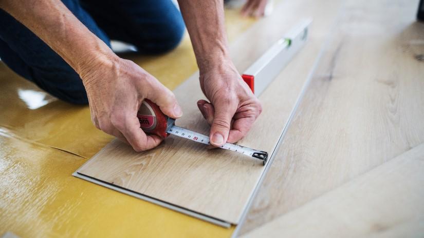 Un propriétaire condamné à rembourser une locataire pour des travaux qu’il lui a facturé