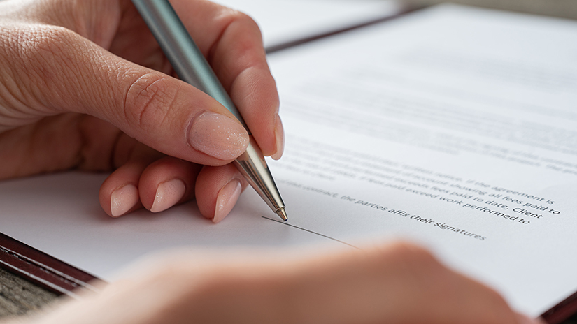 Transfer of a lease by an estate